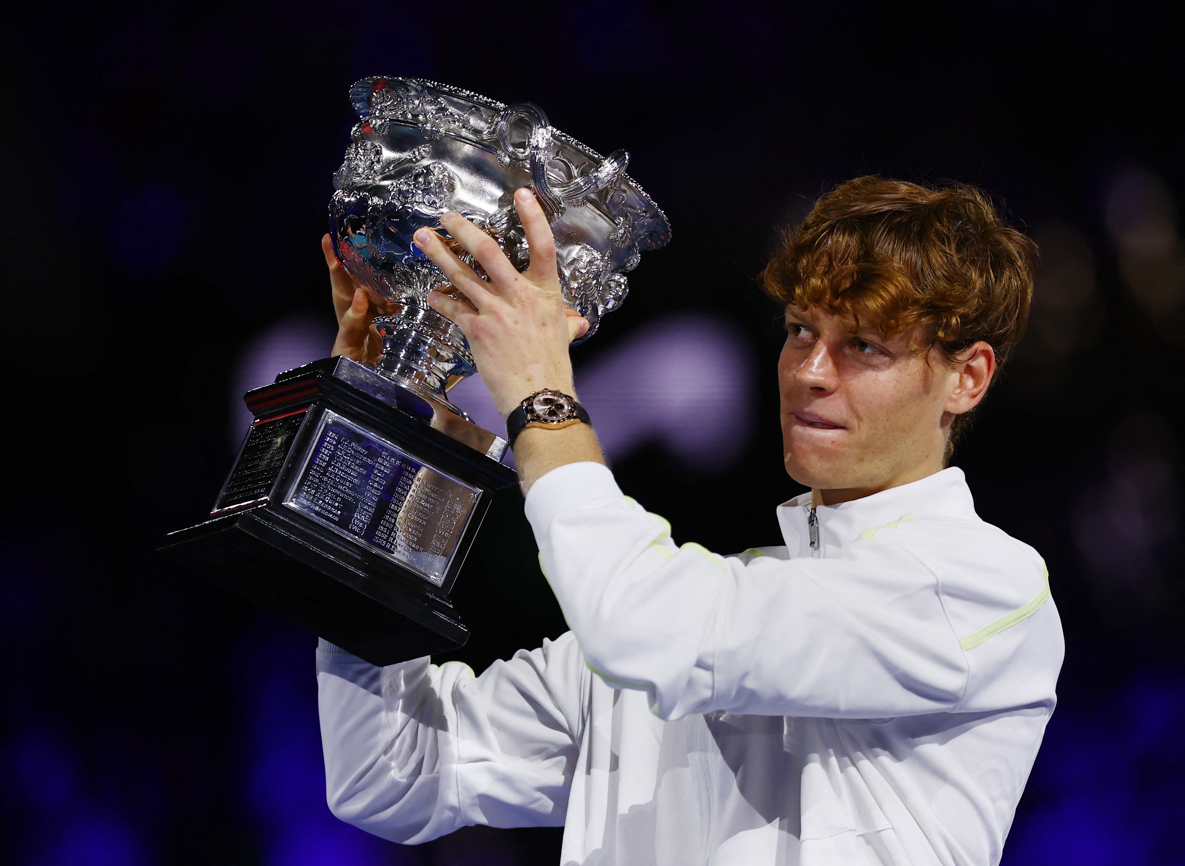 PG电子APP链接-包含年终总决赛翻盘ATP总决赛，辛纳刷新纪录的词条