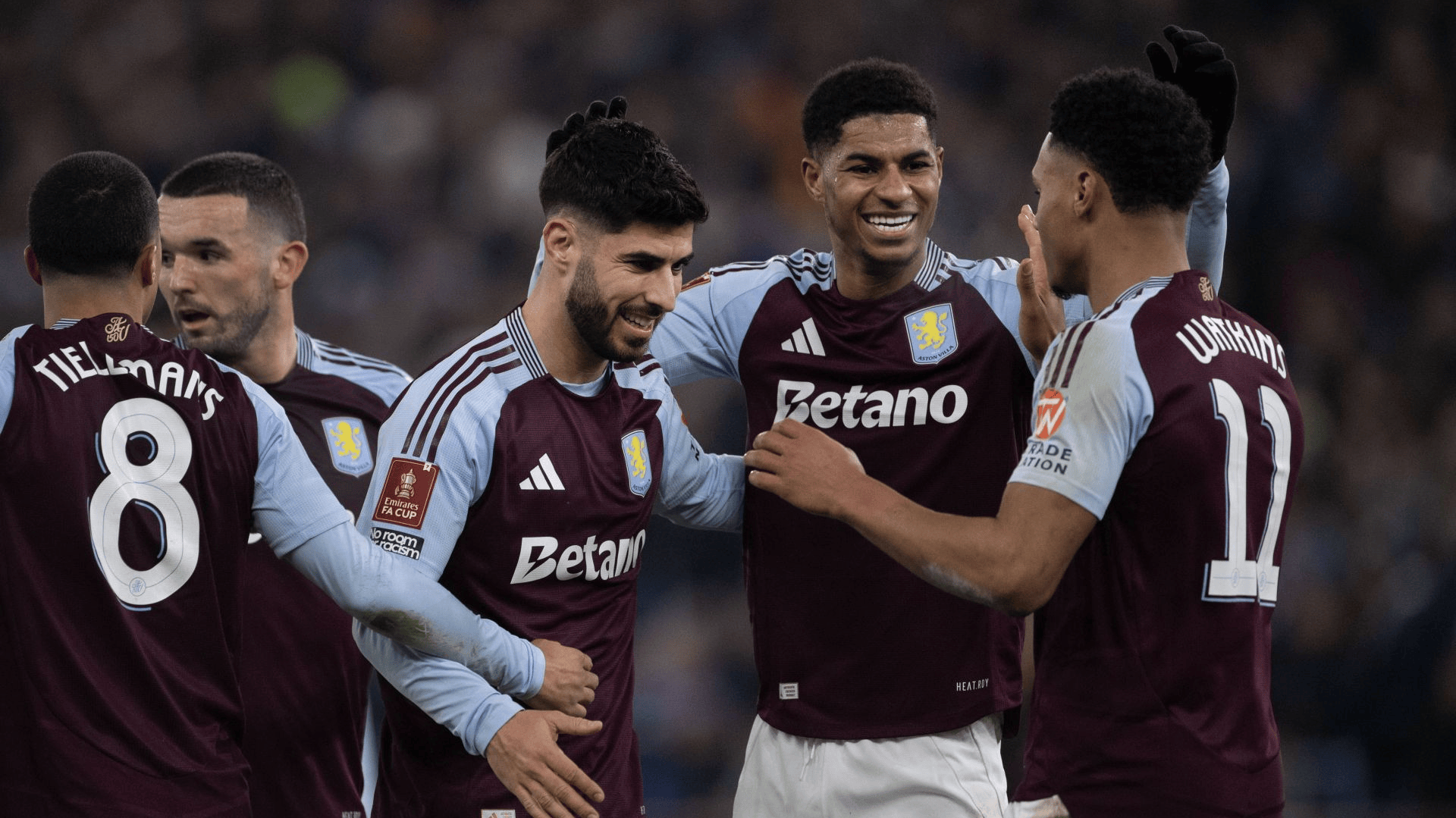 阿斯顿维拉主场大胜，冲上前列的简单介绍