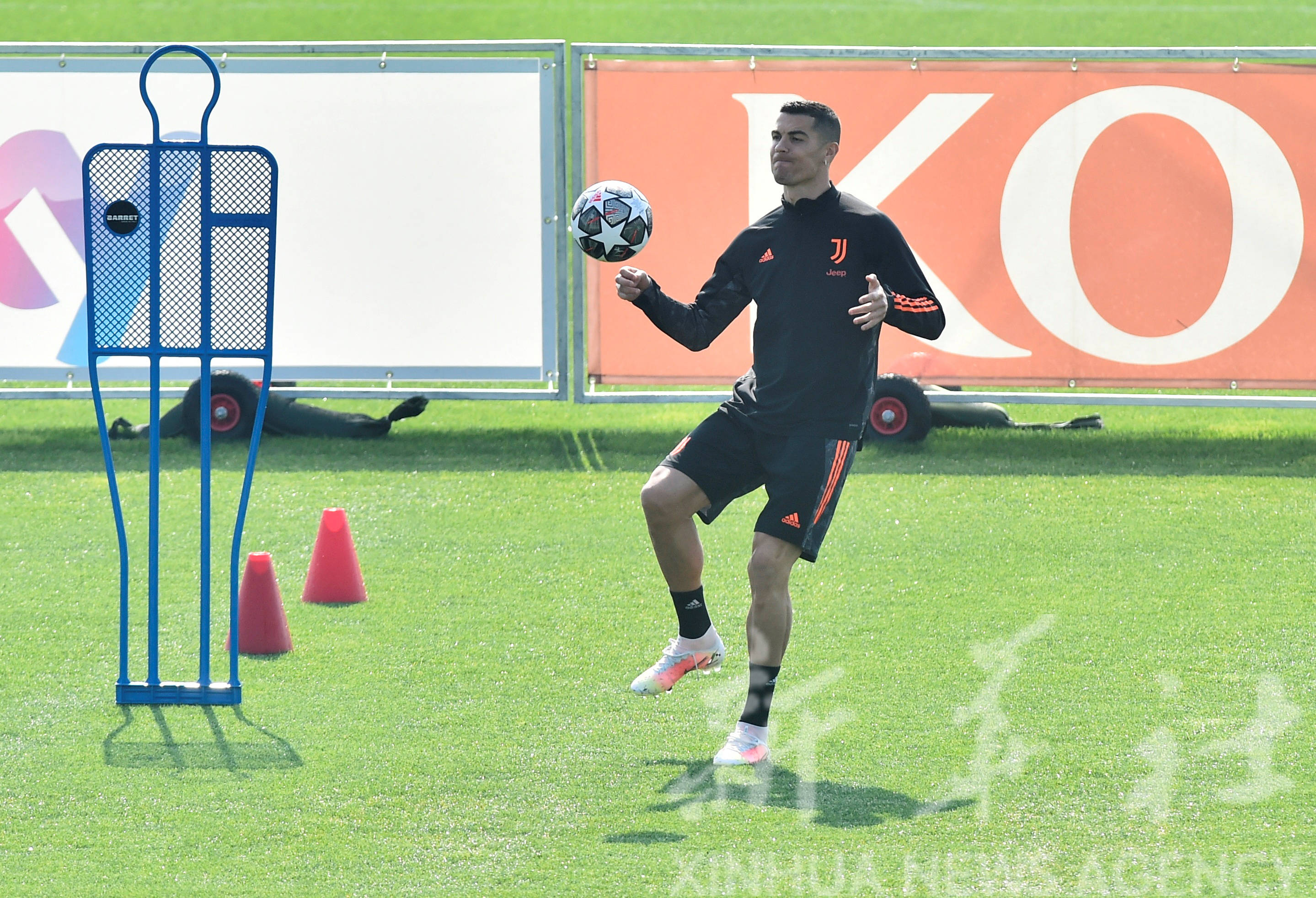 PG平台-包含美国选手倾心备战明年重要赛事，抱定夺冠决心的词条