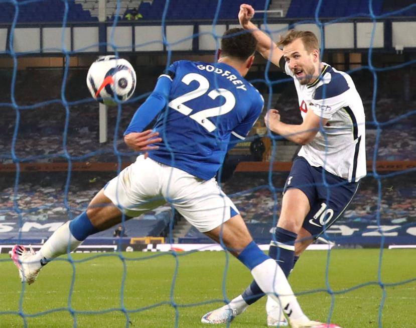 富勒姆客场遭遇重大挫折,保级形势严峻的简单介绍 富勒姆客场遭遇重大挫折,保级形势严峻的简单介绍