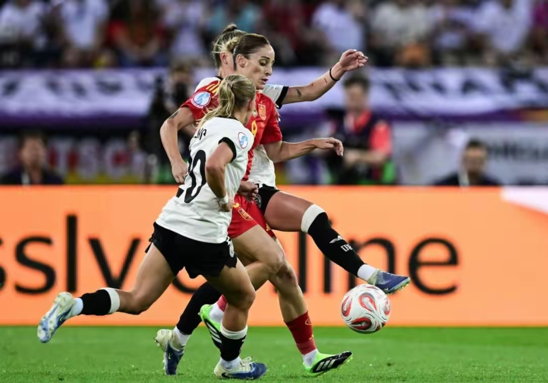 PG电子娱乐官网下载-西班牙队欧预赛实力提升，晋级机会渐近的简单介绍