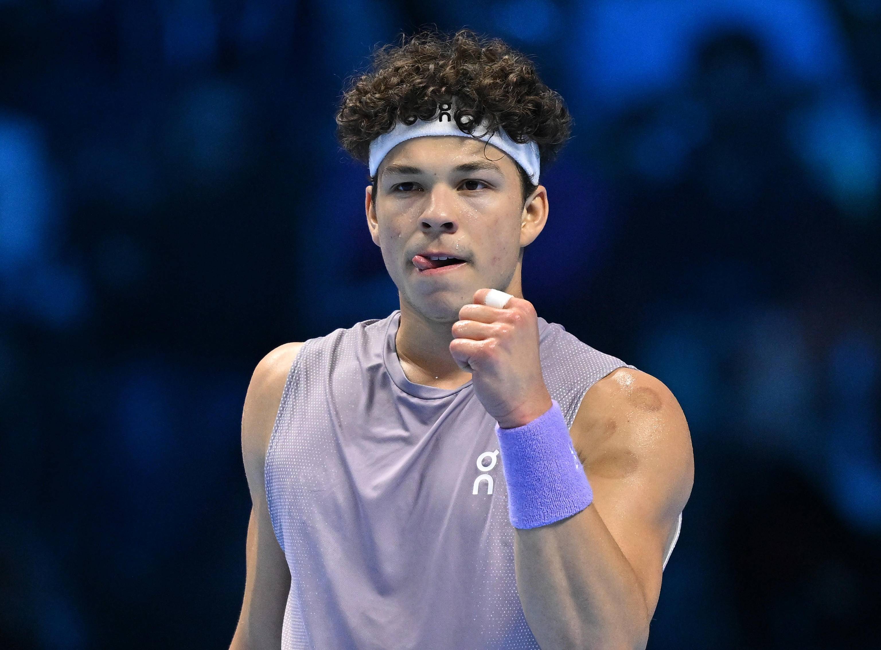 关于欧洲网球队碾压日本网球队，兹维列夫打破历史纪录的信息